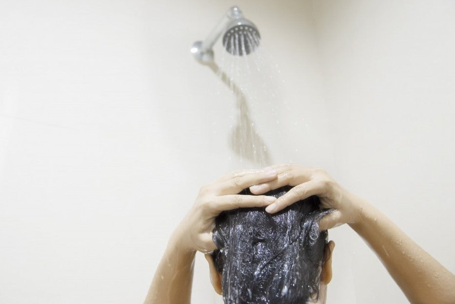 Are you a Morning or Evening Shower Type of Person? - Bathwise