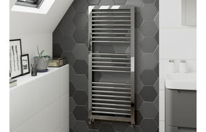 Auvellis Zyra towel rail in a contemporary bathroom