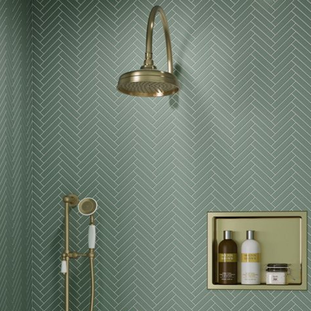 Auvellis Solenne 200mm Traditional Fixed Shower Head | Brushed Brass | PFDICM0906 | image 2
