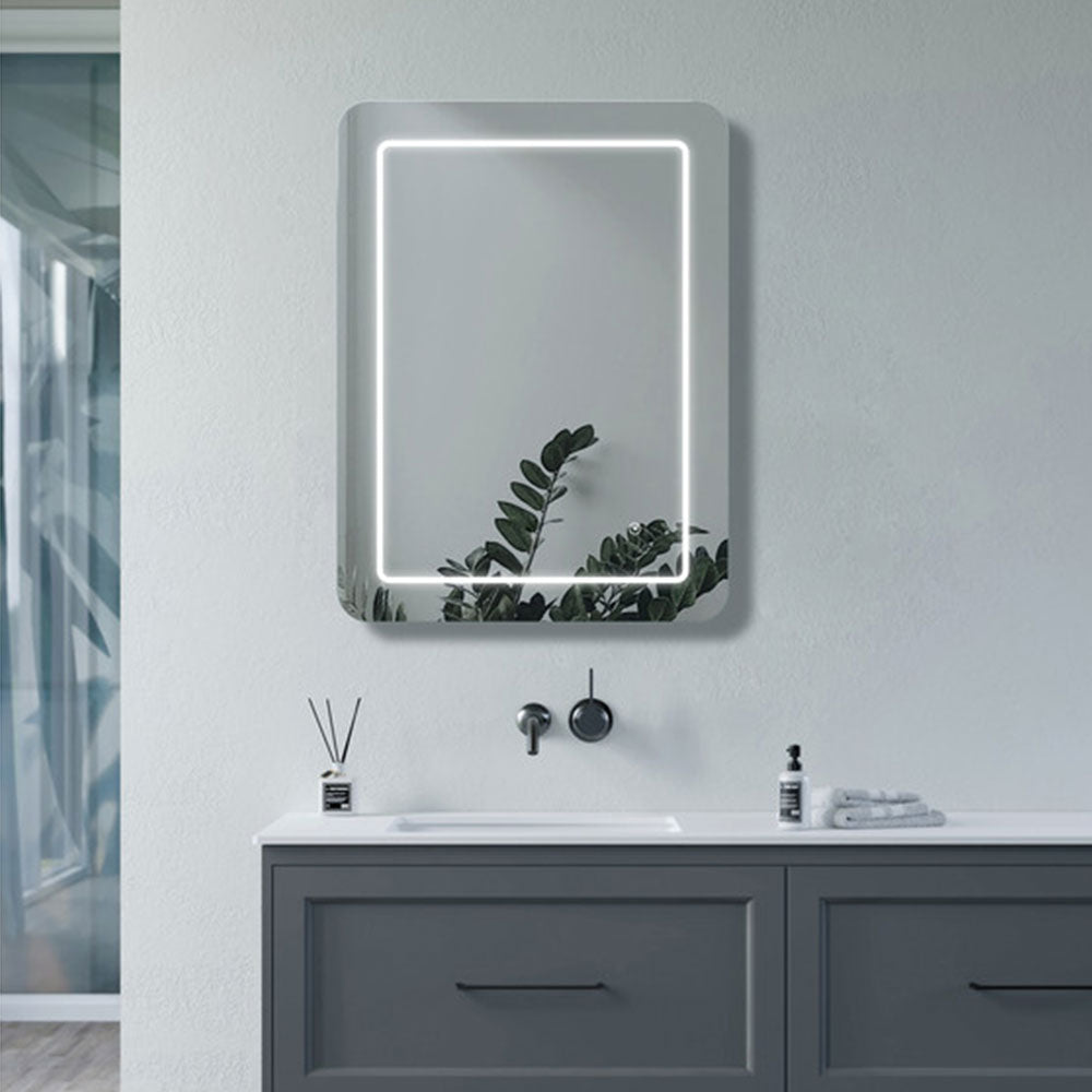 Auvellis Guadalajara LED Mirror with Charging Socket – detail image 4