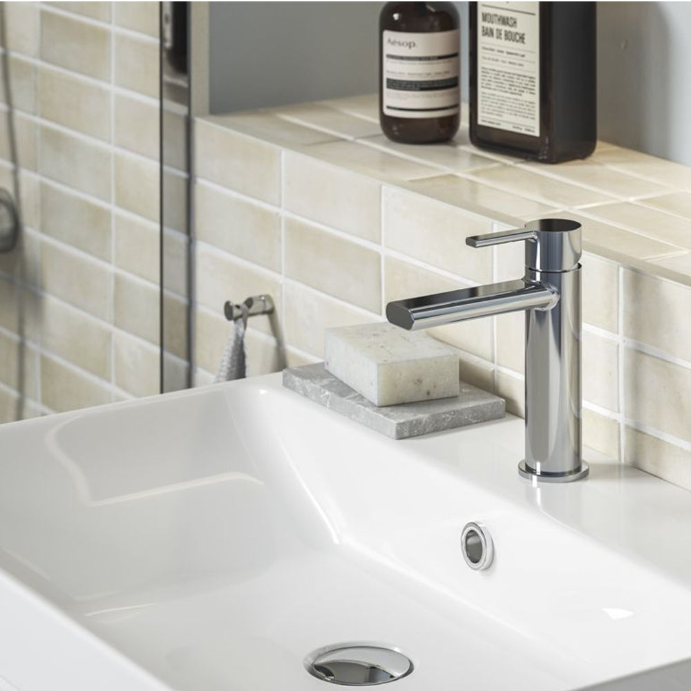 Auvellis Vela low-pressure basin mixer with waste – Chrome detail