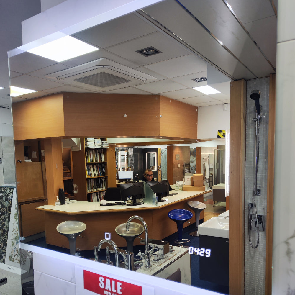 Playa 800x650 Illuminated Mirror With Bluetooth Player, Speaker And Digital Clock Playa