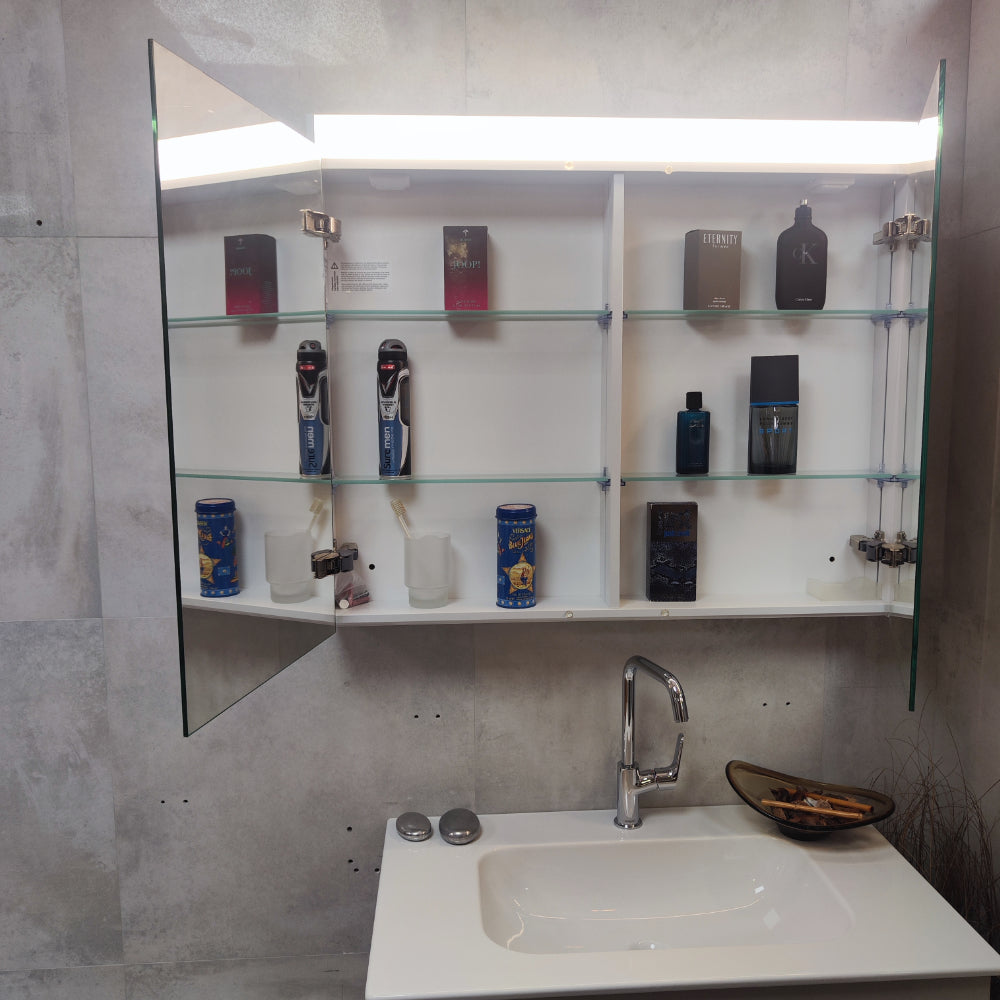 Schneider 900x745x128mm Illuminated Mirror Cabinet with Shaver Socket – White Gloss Schneider